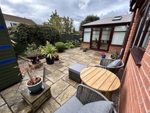 Photo 30- click for photo gallery